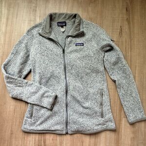 Large Women’s Patagonia full zip jacket